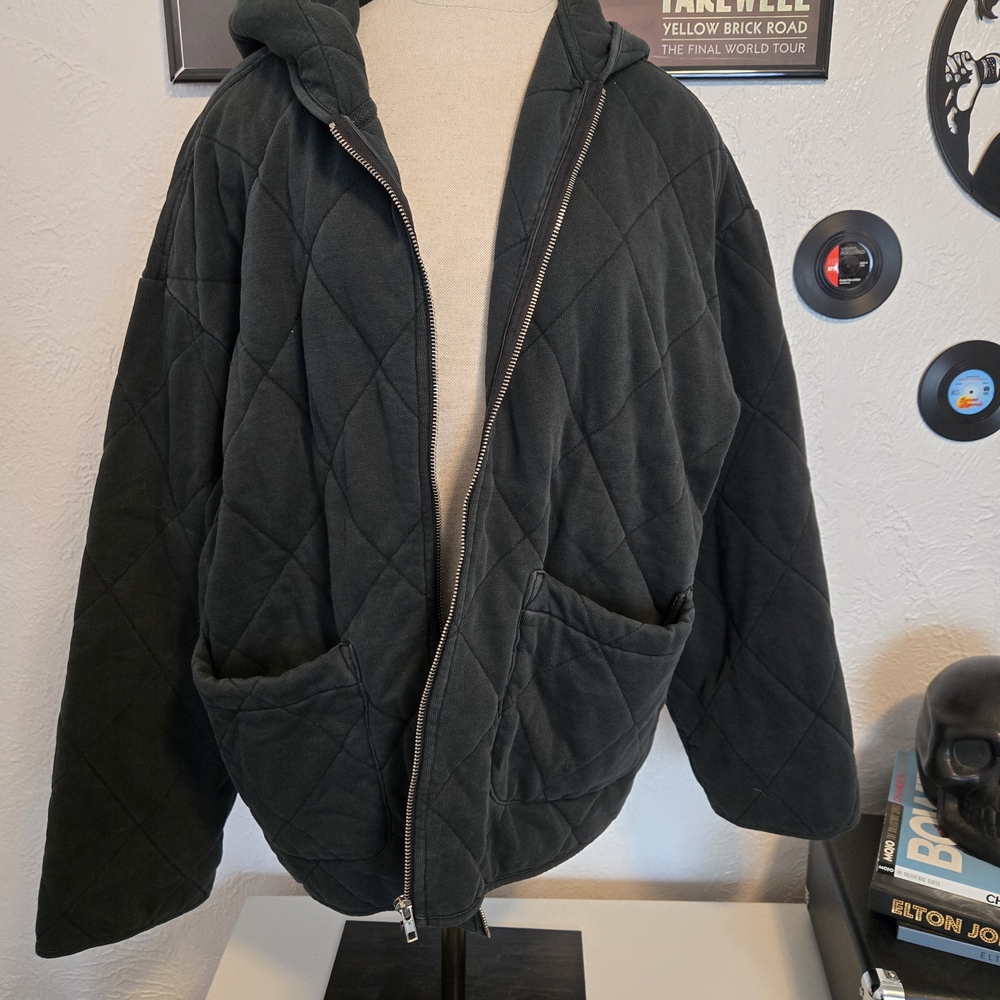 Women's Quilted Black Puffer Jacket